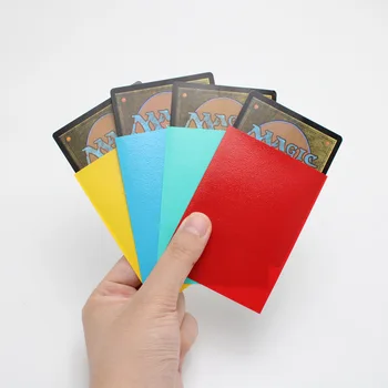  100PCS 66 * 91mm Пени цвят Matte Katana Държач за ръкав за карти TCG карти протектор за MTG Yugioh ръкави за карти