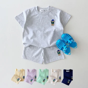 2023 Лято Корея бебе момчета костюм бродирани мечка значка тениски тениски + свободни шорти момичета 2бр Casul детски комплекти за малки деца
