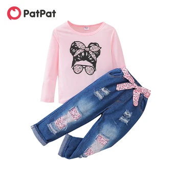 PatPat 2бр Kid момиче фигура печат дълъг ръкав розова тениска и колан изтръгнат дънки комплект