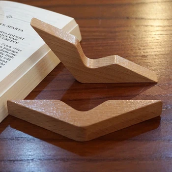Преносим дървен палеца Държач за страница на книга Bookmark Ръчно изработен дървен разпръсквач на страници за четене на книга Притежател на страница Поддръжка на
