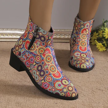 гореща продажба дамски обувки цип дамски ботуши зима заострени пръсти смесени цветове къси барел обувки дами буци петата модни ботуши
